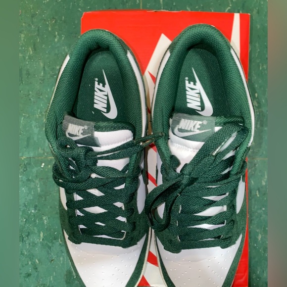 Nike Women's Green and White Sneakers - Picture 8 of 12